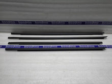 Load image into Gallery viewer, Weather Strip Outer (Set of 4)