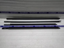 Load image into Gallery viewer, Weather Strip Outer (Set of 4)