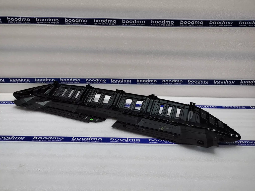COVER-RADIATOR GRILLE UPR