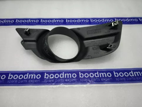 FRONT FOG LAMP ADAPTOR RH