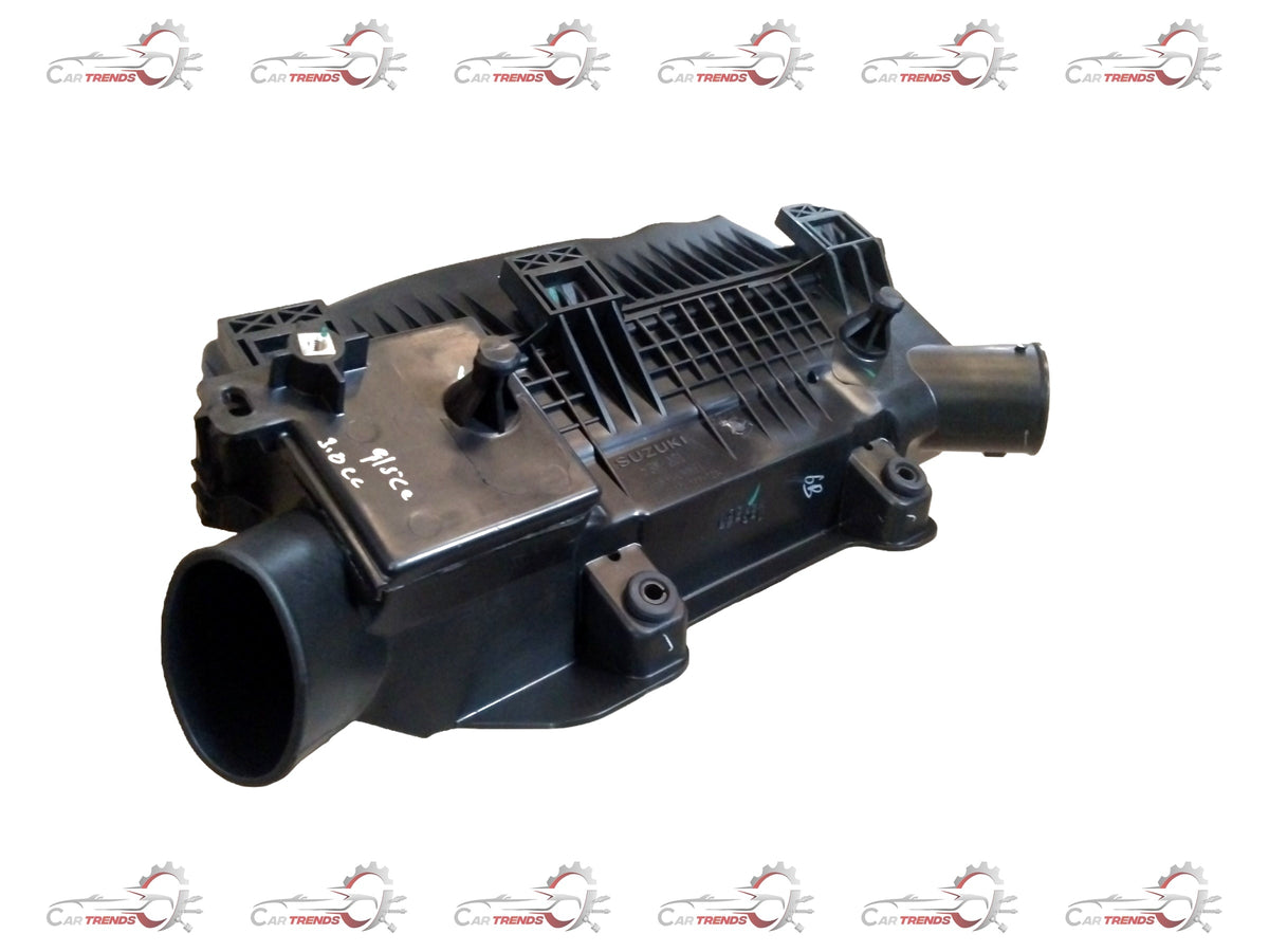 Maruti Suzuki CLEANER ASSY AIR 13700m53m00 - Back view