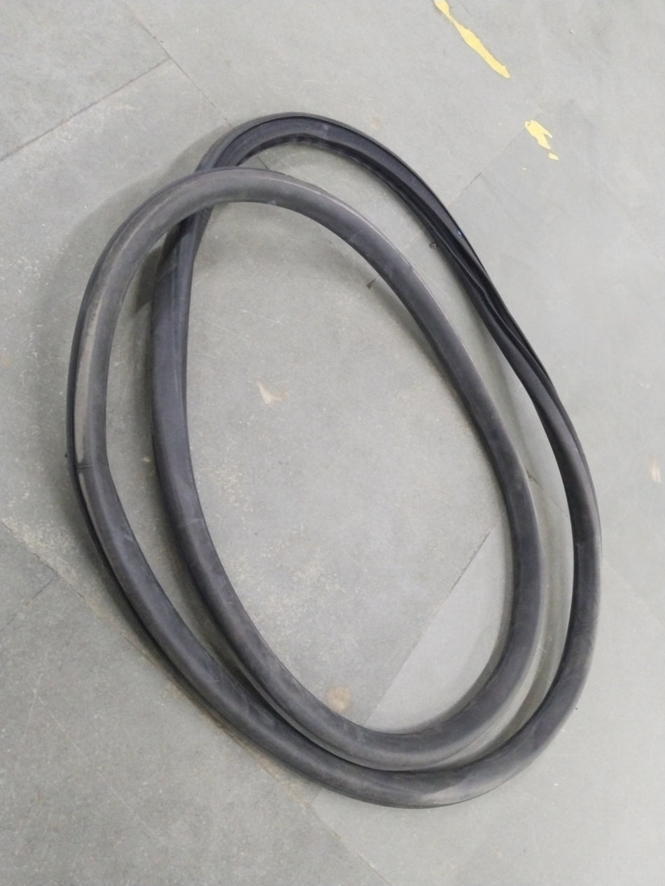 Weatherstrip door body side for Chevrolet Cruze by General Motors, shown in the image with the door seal component.