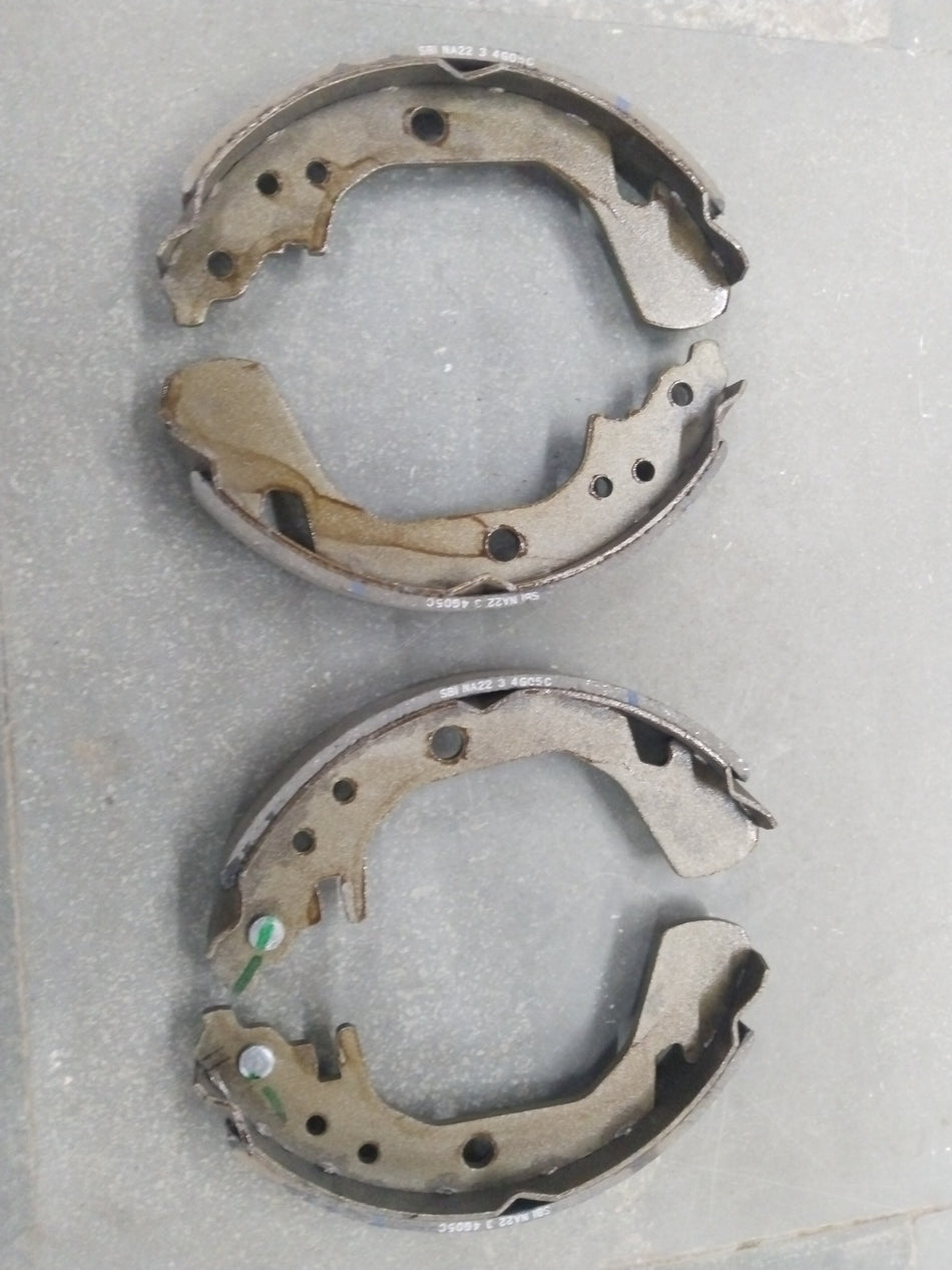 Rear brake shoe for Maruti Suzuki Swift T2, DZEIR, Ritz, Ciaz from CarTrends, designed for models 2014-2019.