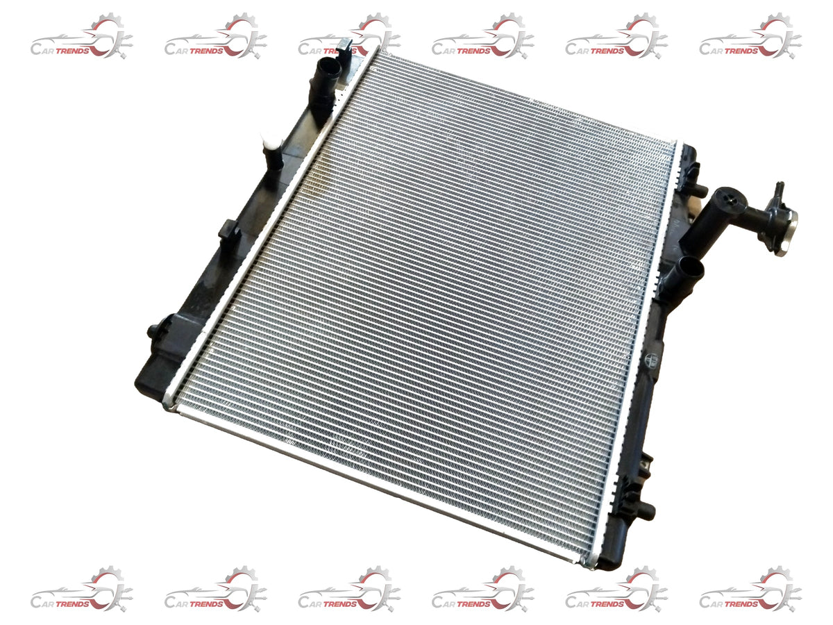 Maruti Suzuki Swift 2nd Gen radiator for petrol and diesel engines, part #17700M83P00, showing the metal core and plastic tanks