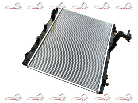 Maruti Suzuki Swift 2nd Gen radiator for petrol and diesel engines, part #17700M83P00, showing the metal core and plastic tanks