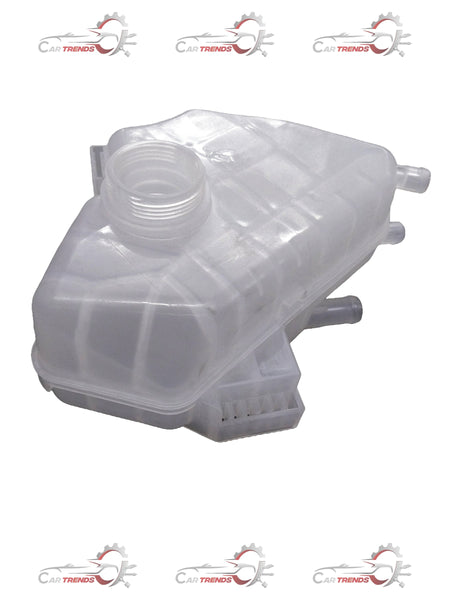 CarTrends coolant bottle for Ford EcoSport, spare part replacement, plastic reservoir with cap, detailed view of the coolant container.