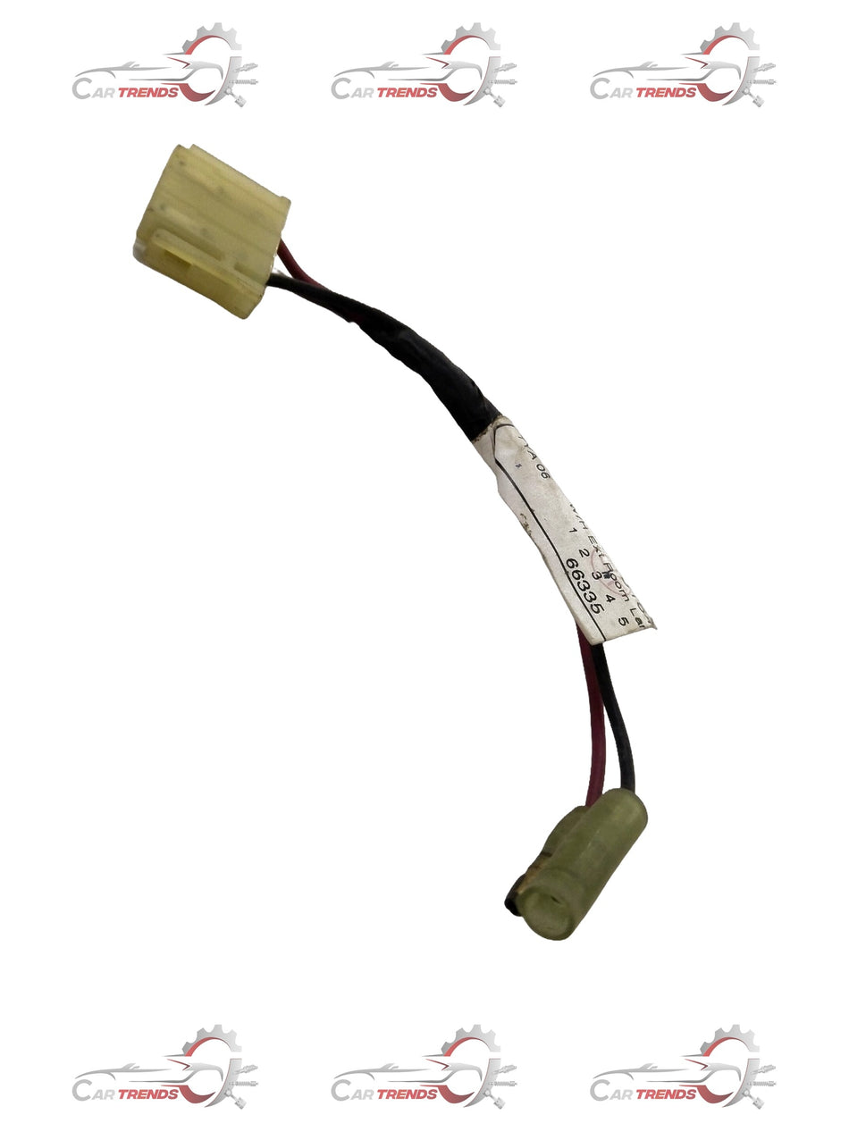 CarTrends fuse set for Chevrolet Beat, Sail, Cruze, and Aveo vehicles, showing multiple automotive fuses and their packaging.