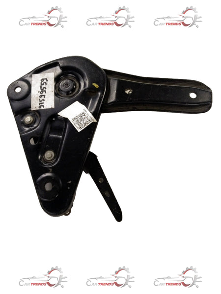 CarTrends Chevrolet Tavera recliner assembly part for left side, showing the spare recliner component with mounting details.