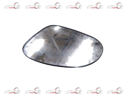 CarTrends glass mirror for Chevrolet Spark left side spare part, showing the reflective surface and mounting frame.