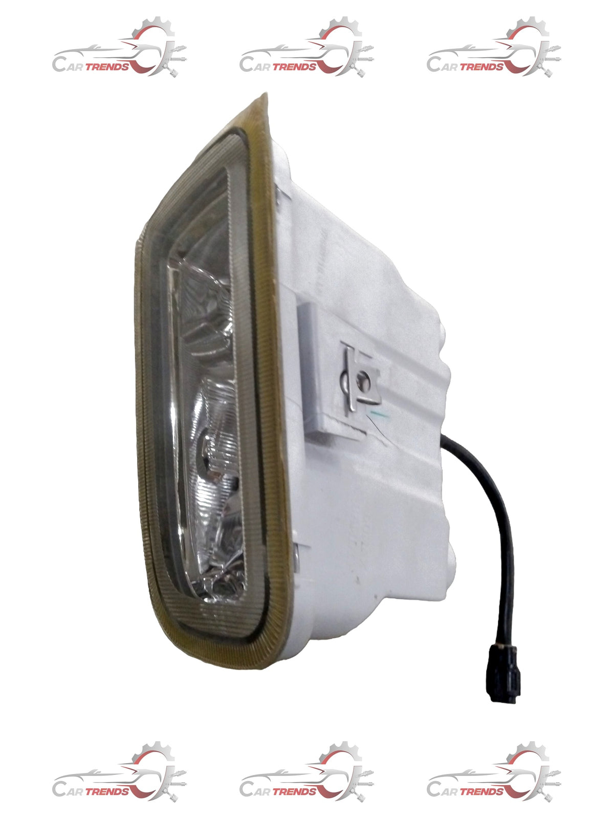 General Motors fog lamp assembly for Chevrolet Tavera, left-hand side, showing the complete fog light unit with mounting brackets.