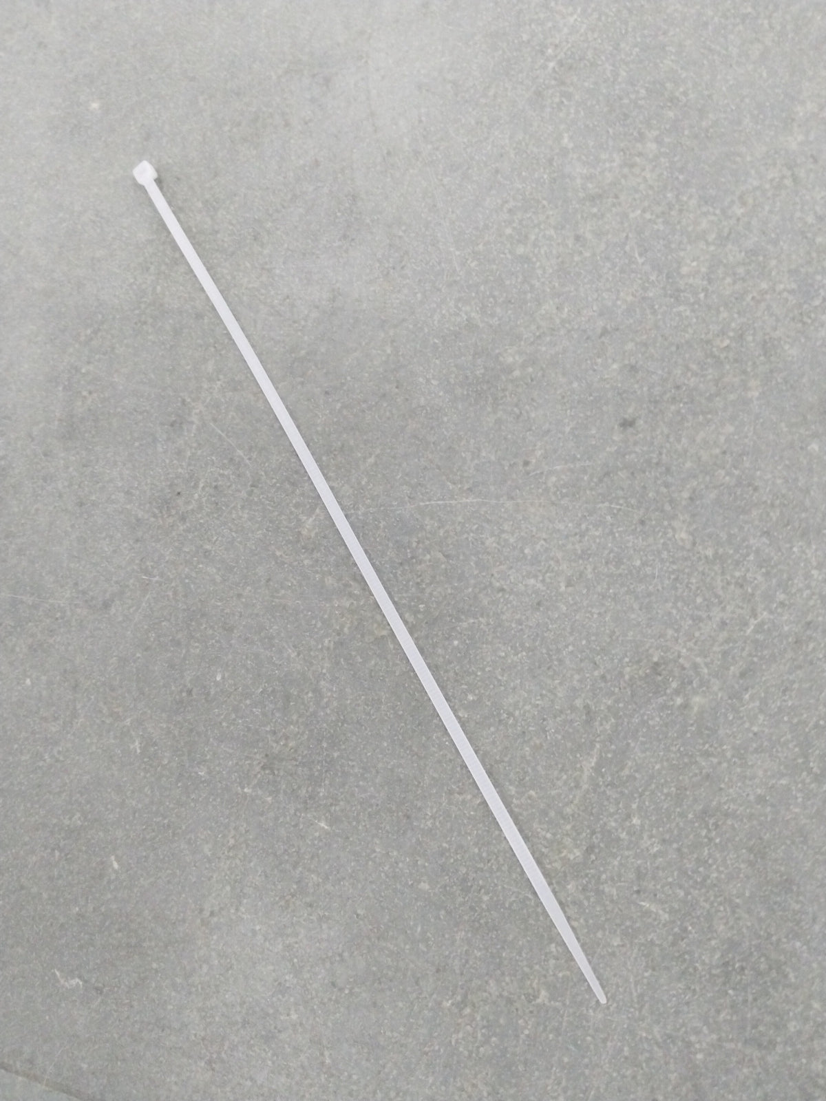 AFTERMARKET TIE CLIP 250*3 TIE CLIP 250*3 - Back view