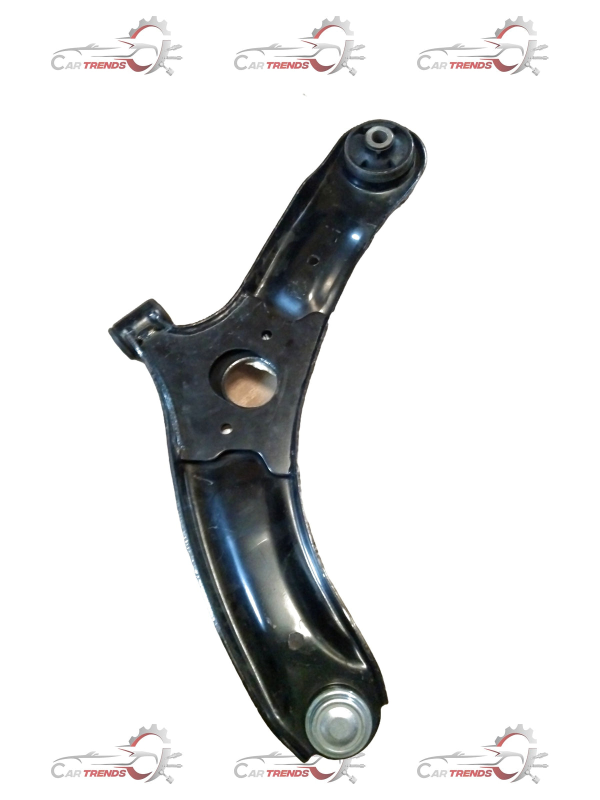 CarTrends I20 suspension arm, right-hand spare part, close-up view showing metal construction and mounting points