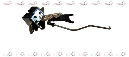 Hyundai DICCI LATCH XCENT 81230B4000 car latch mechanism shown in the image.