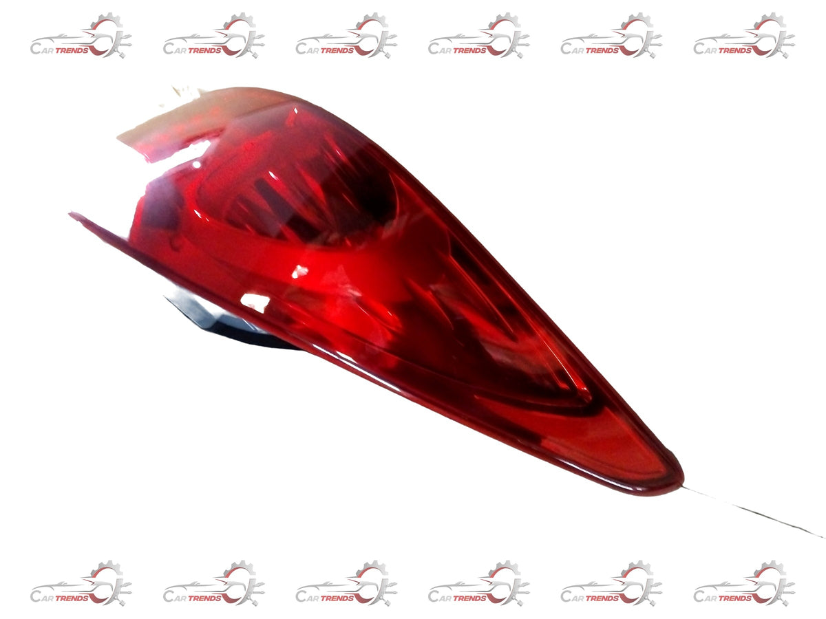 Hyundai Verna right tail lamp assembly showing red and clear lens with mounting brackets, for Hyundai car rear lighting.