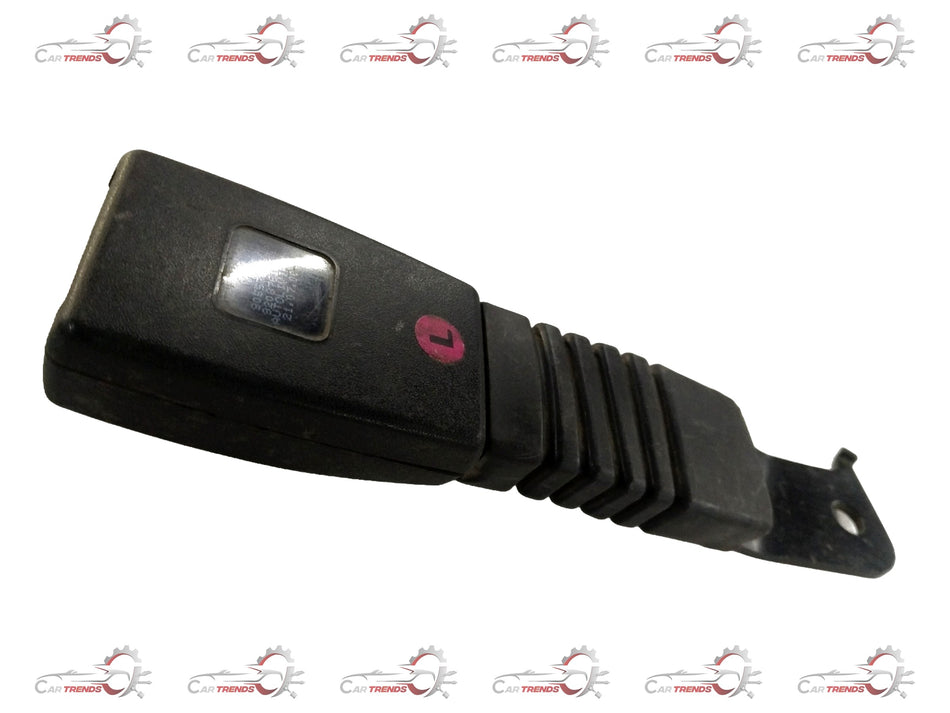 Front right seat belt buckle assembly for Chevrolet Astra by General Motors, showing the metal buckle and strap components.