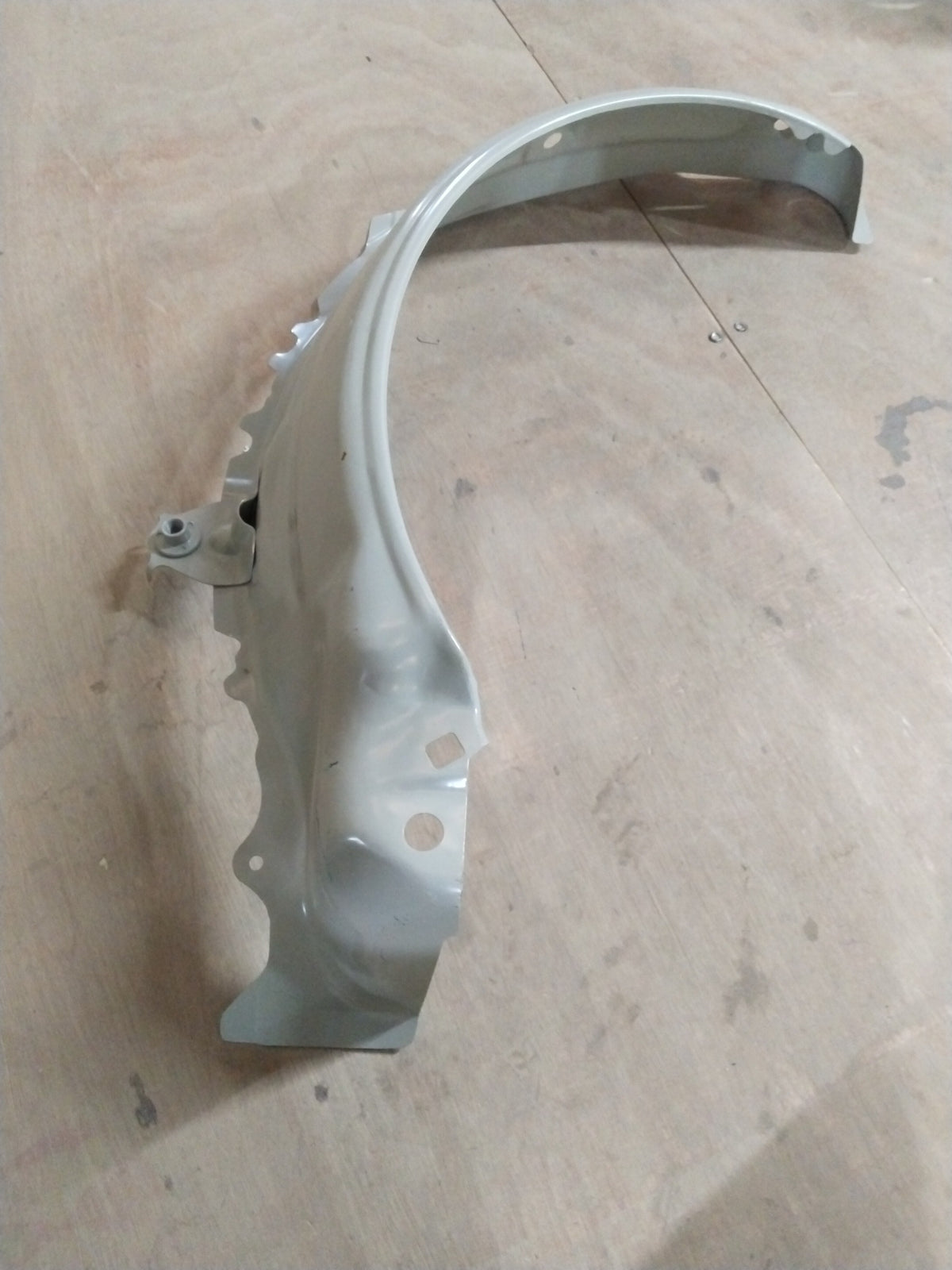 Ritz CarTrends RH rear panel wheel house outer with metal structure and mounting points, suitable for vehicle repair.