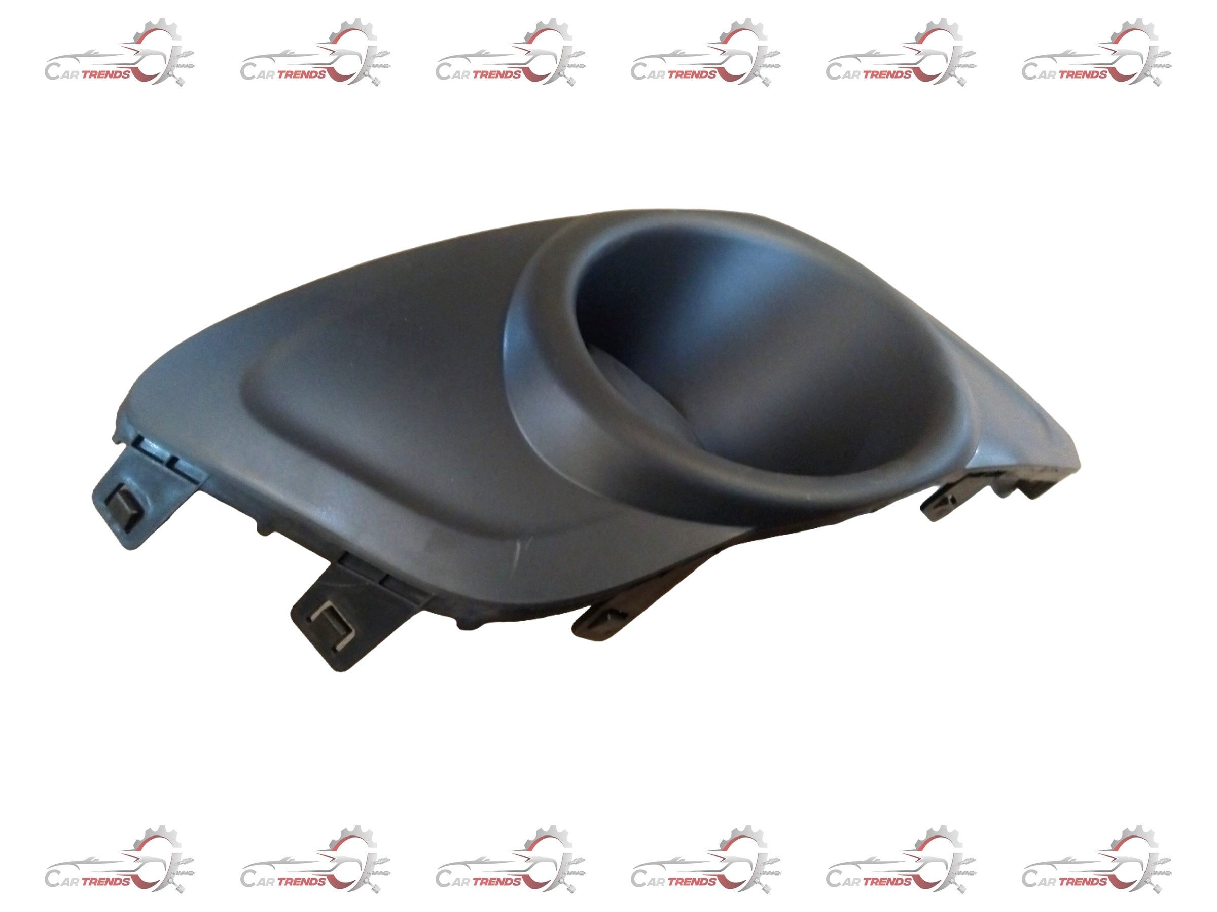 CarTrends 71751M67LA0   Fog Lamp Cover Close Wagonr K Series Right Side 71751M67LA0 - Back view