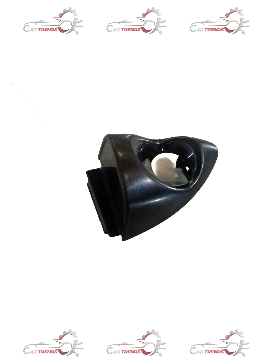 Hyundai Grand i10 car cap in black with Hyundai logo, designed for stylish protection and fit.