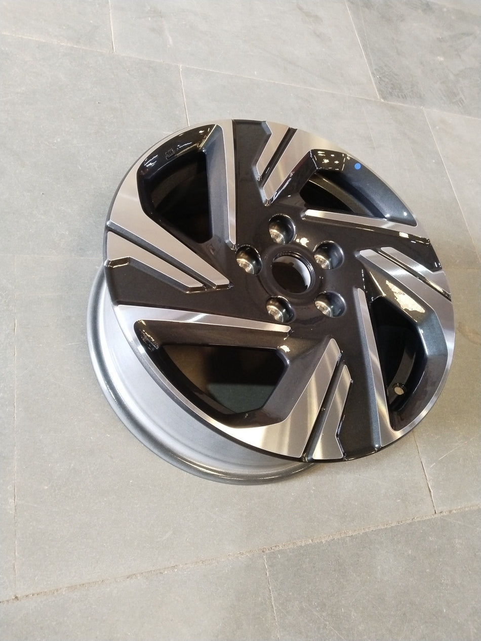 CarTrends Machined Finish Alloy Wheel | Brezza (V and L Variants) | #43210M59Q10QC8 43210M59Q10QC8 - Back view