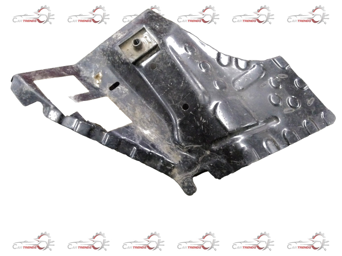 Rear compartment panel cross bar for Chevrolet Cruze, front view, made by General Motors, showing the metal support part.