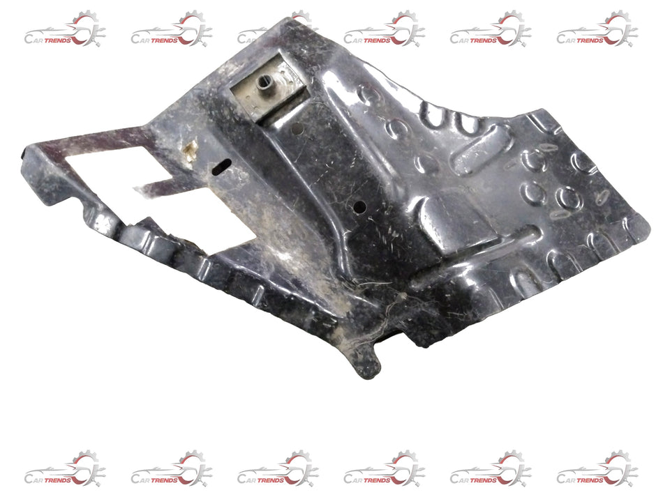 Rear compartment panel cross bar for Chevrolet Cruze, front view, made by General Motors, showing the metal support part.