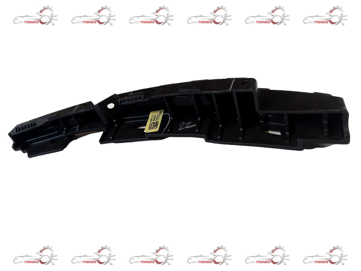 CarTrends bumper side upper bracket assembly for Venue, Creta, Verna, I20 front, showing the metal bracket with mounting points.