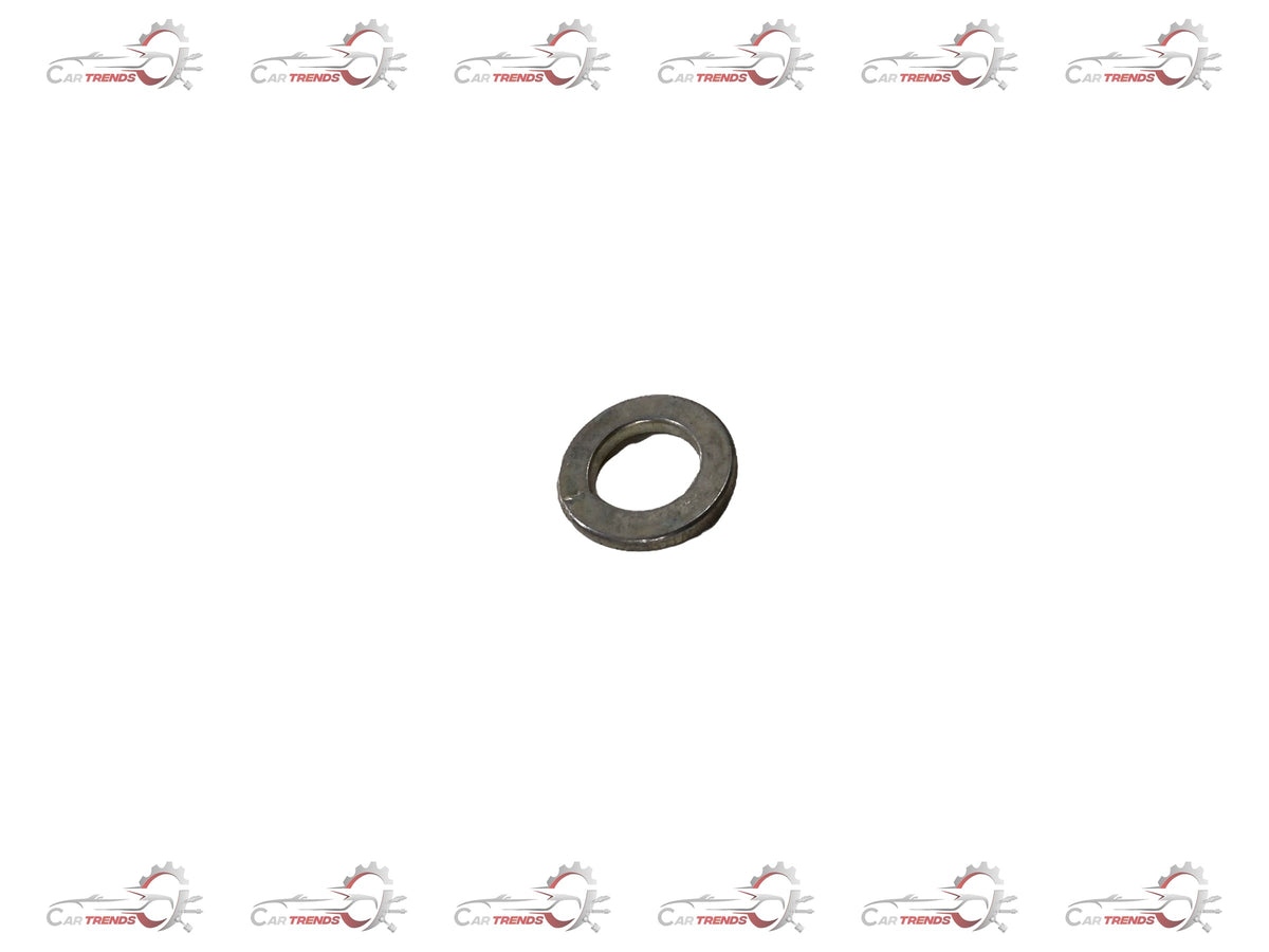 Chevrolet Tavera fan belt, general motors brand, showing the black rubber belt with tensioner and pulley system in detailed view.