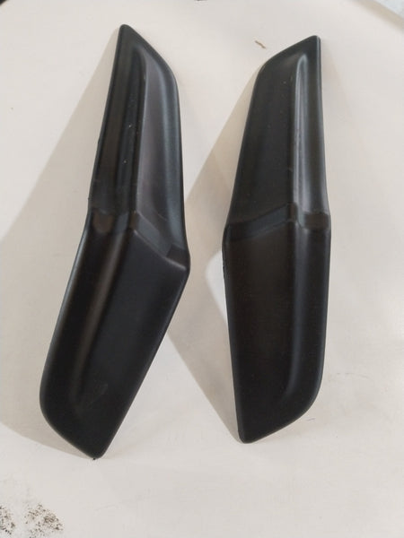 CarTrends KIT CORNER MOLDING | JAZZ | REAR | #08P03T5A701D 08P03T5A701D - Back view