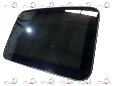 Volkswagen Virtus glass panel, clear automotive window with black trim, installed on a vehicle side window.