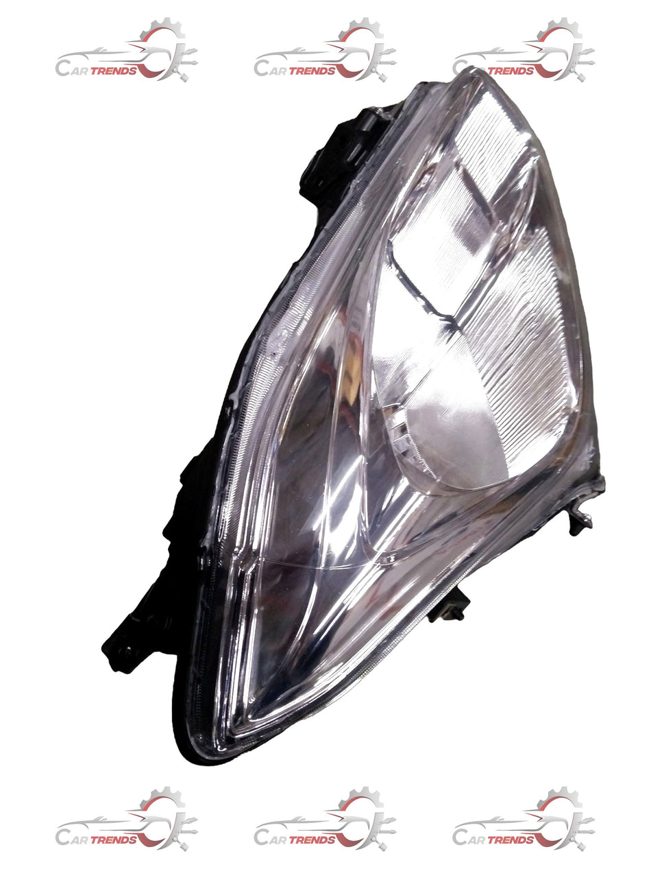 Front right head lamp for Maruti S-Presso by CarTrends, showing the bulb and clear lens in a close-up view.