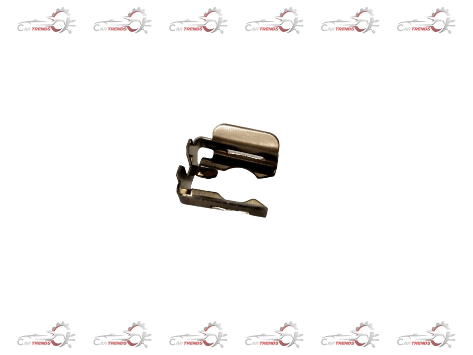 Chevrolet Enjoy clip-injection fuel rail, front view, designed for General Motors vehicles, with metal and plastic components visible.