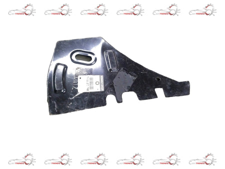 Renault Duster rear closure part by CarTrends, close-up of the replacement component with part number 745337398R.
