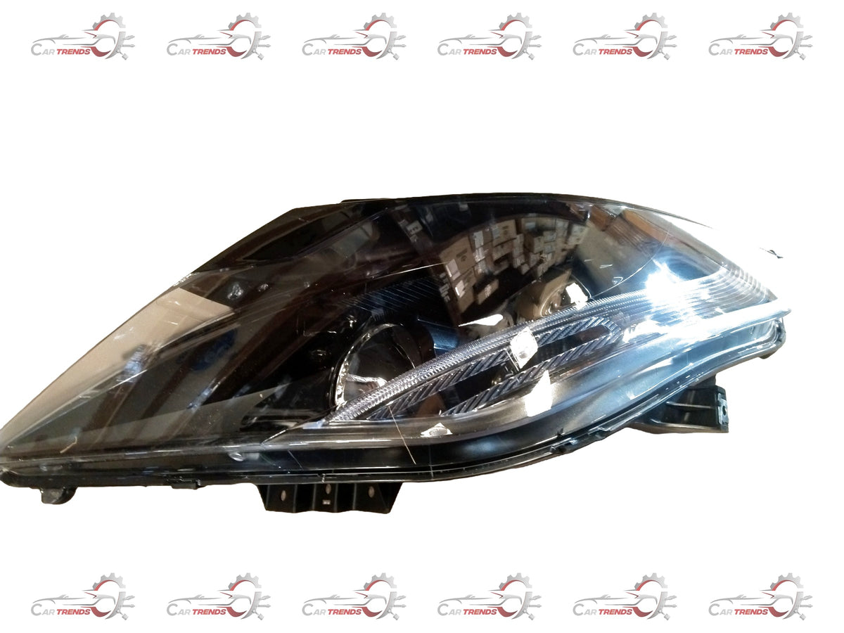 CarTrends 287054400133-head-lamp-tata-hexa-left-side 287054400133 - Back view
