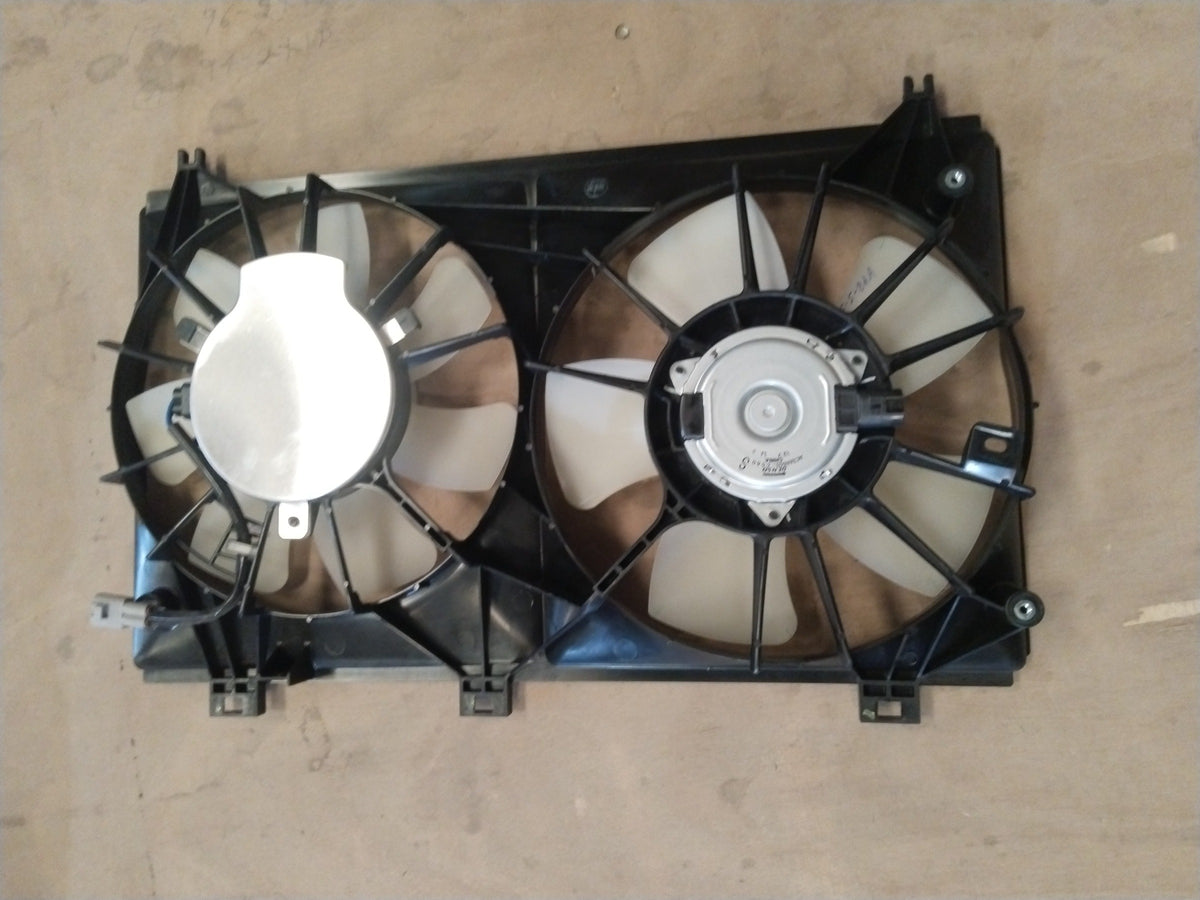 CarTrends fan assembly for Ciaz petrol model, showing the automotive cooling fan and mounting components.