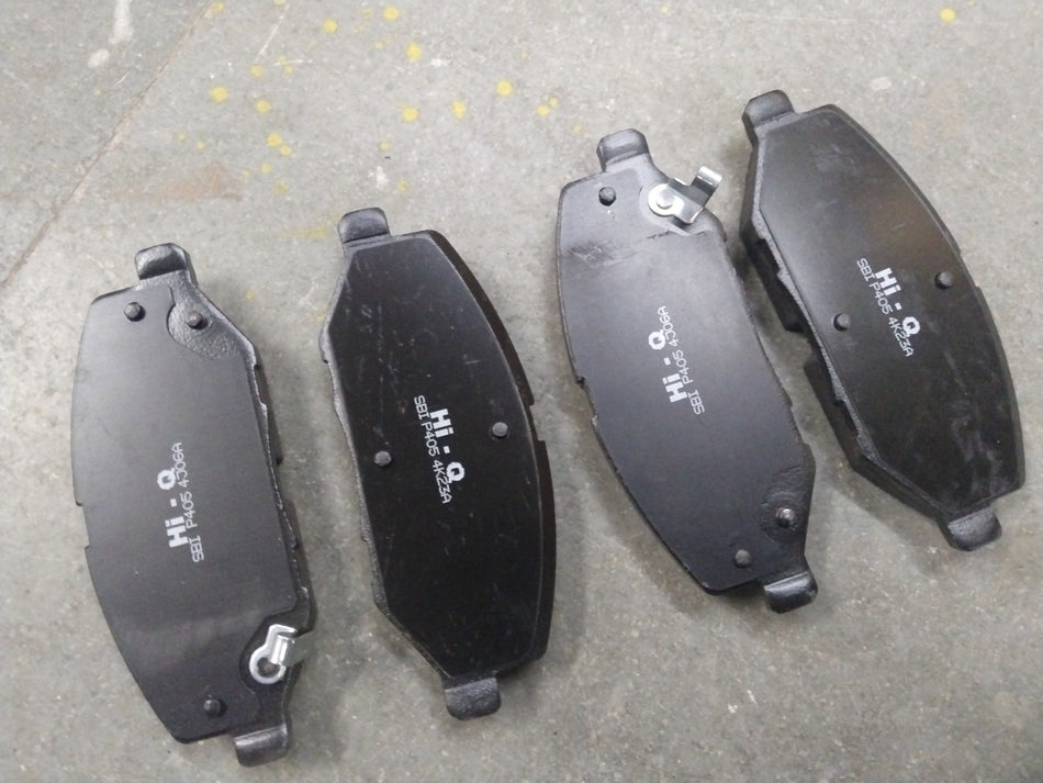 Rear brake pad for Jeep Compass by CarTrends, standard quality, showing the brake pad's shape and material.