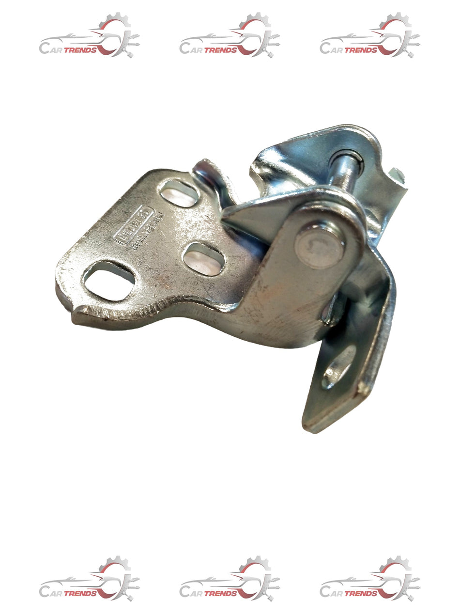 Mahindra Bolero door hinge assembly by CarTrends, showing the metal hinge part designed for vehicle door installation.