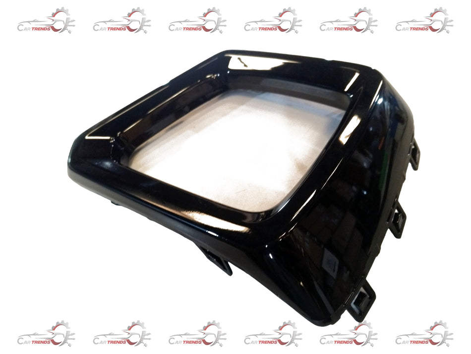 Maruti Suzuki BEZEL, HEAD LAMP, L 71761m76t10zam - Back view