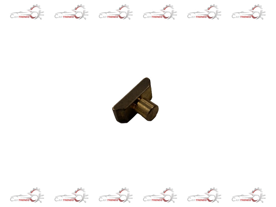 General Motors shoe gear shift for Chevrolet Optra petrol vehicle, showing the gear knob and surrounding console.
