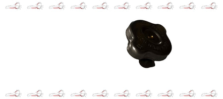 CarTrends radiator cap for Suzuki Alto and A-Star, spare parts accessory, metal cap with spring mechanism for engine cooling system.
