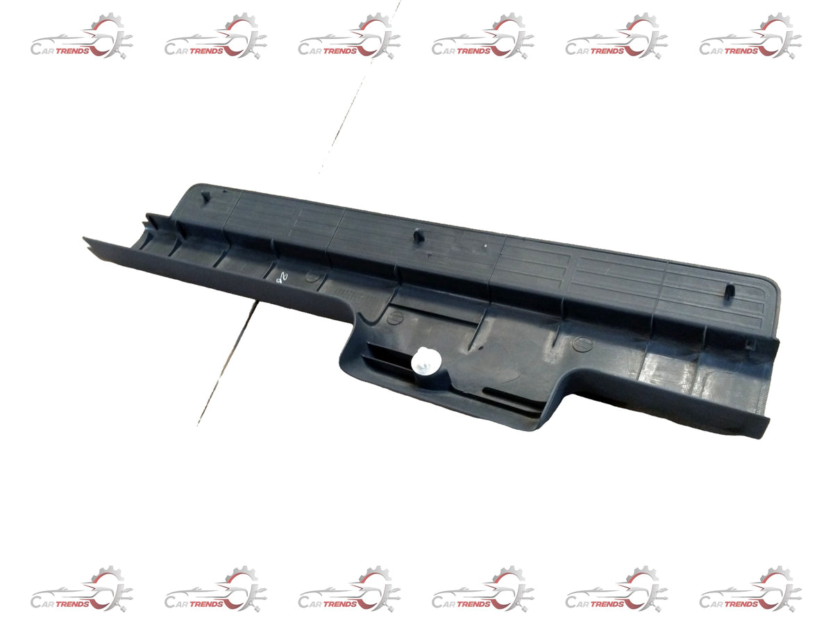 Maruti Suzuki SCUFF, SIDE SILL FRONT LH (GRAY) 76161m68k00p4z - Back view