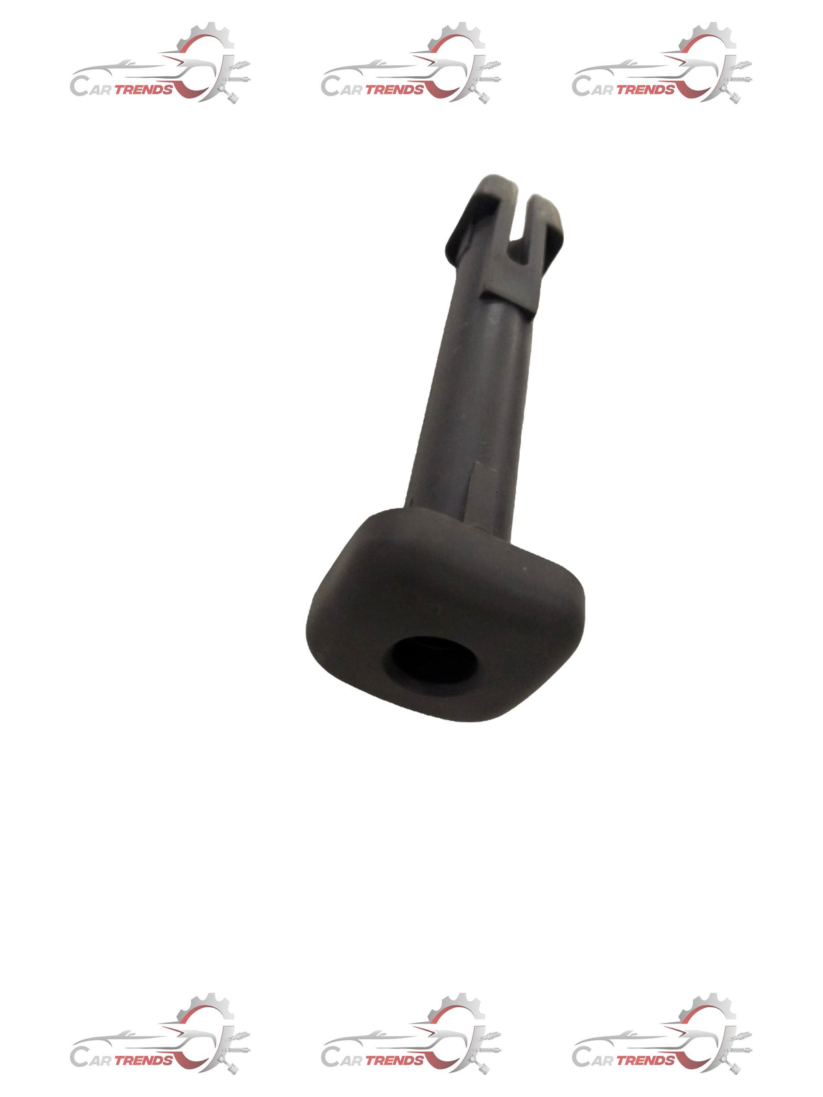 CarTrends expansion valve for Beat, Sail, Cruze, and Aveo vehicles, shown in a close-up image.