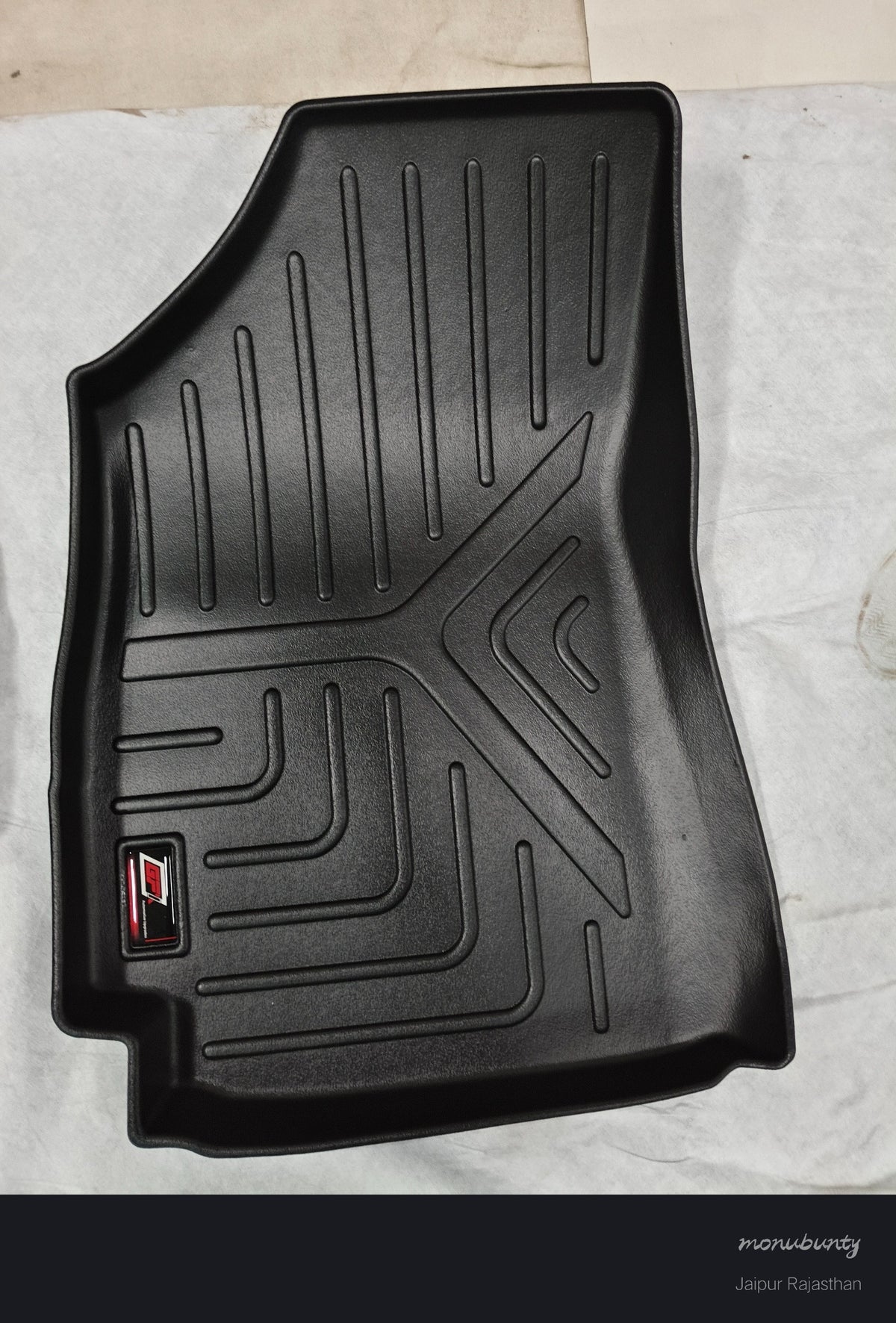 Gfx LIFELONG MAT TAIGUN/KUSHAQ-21  MANUAL &  AUTOMATIC  GLLM-054 - Back view