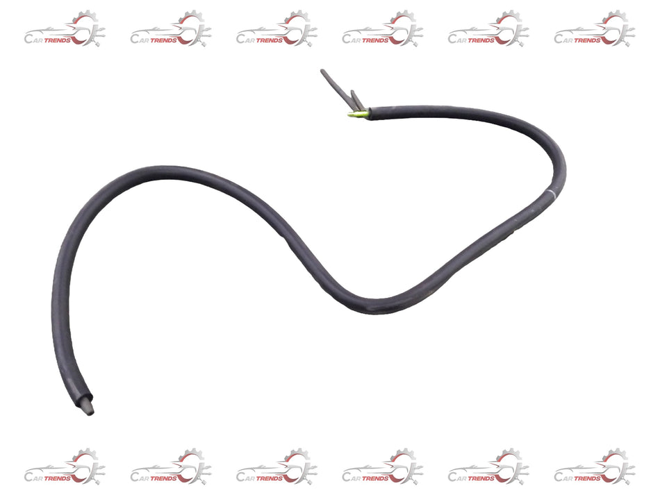 Vacuum EGR VSV hose assembly for Chevrolet Tavera engine, general Motors brand, with detailed view of the part.