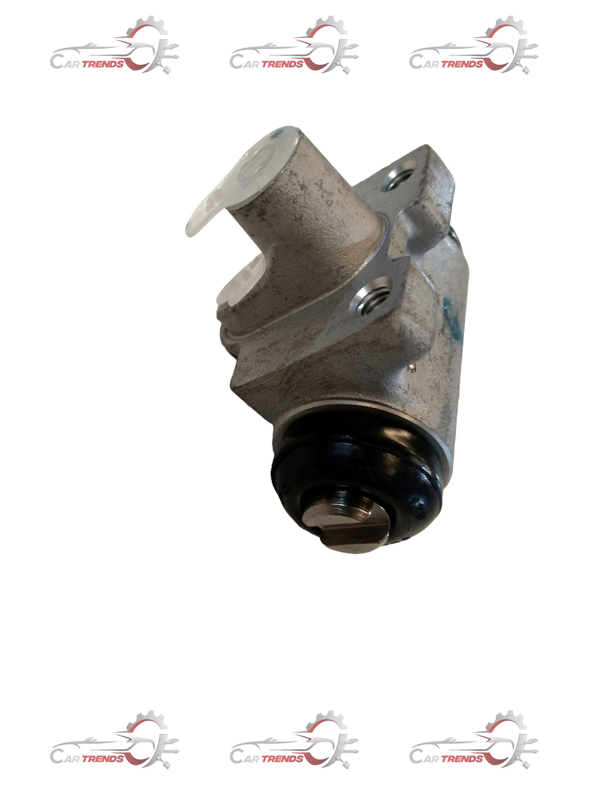 Rear right wheel cylinder for Maruti Suzuki EECO, part number 53401M81A01, shown in the image.