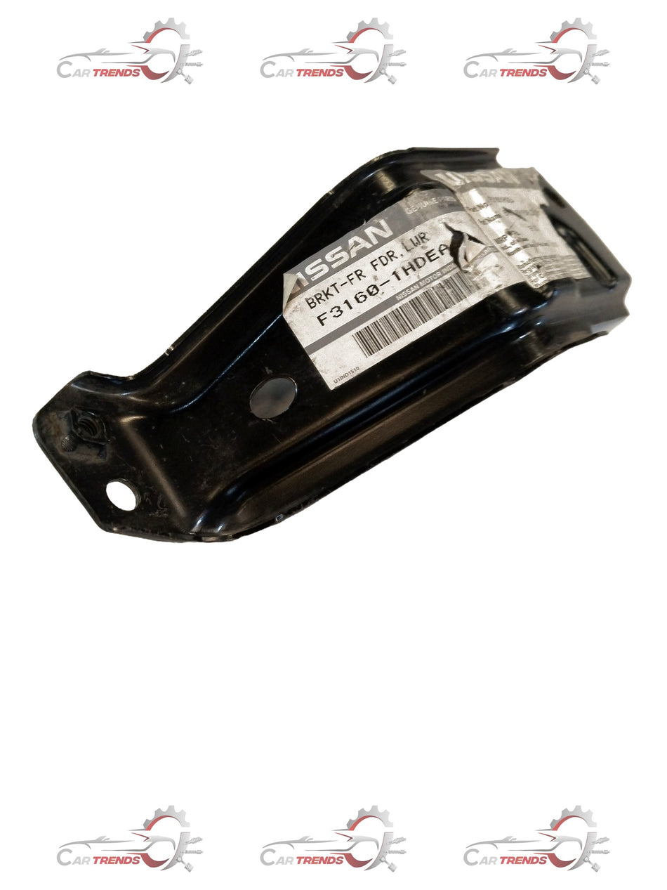 CarTrends BRACKET FENDER | NISSAN | LOWER FRONT | #F31601HDEA F31601HDEA - Back view