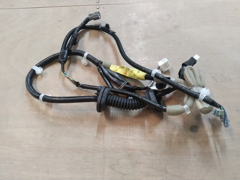 CarTrends DOOR WIRE | NISSAN MICRA | FRONT | #241251HD0C 241251HD0C - Back view