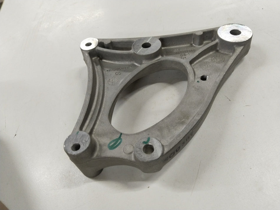 GENERAL MOTORS BRACKET AIR CONDITIONER COMPRESSOR | CHEVROLET | #J55599267 J55599267 - Back view