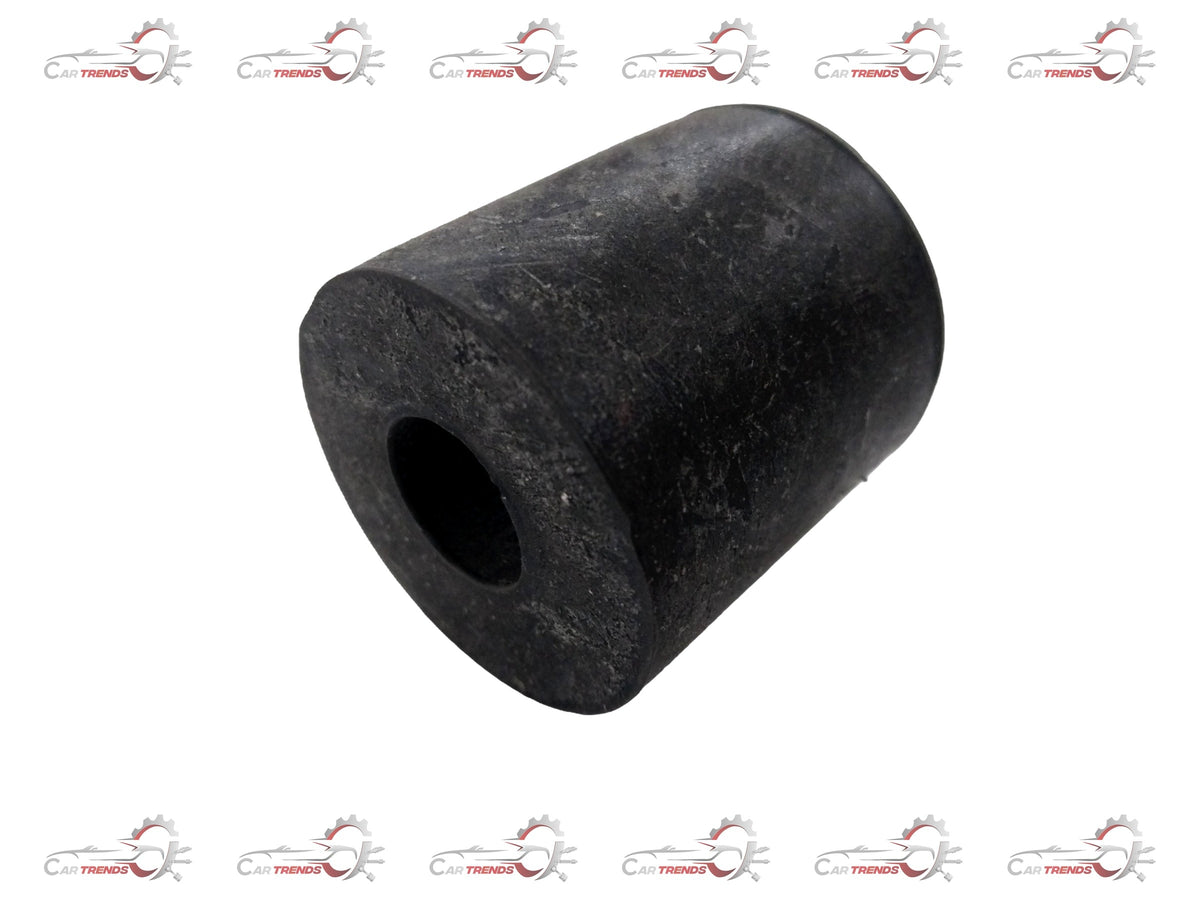 Rubber mounting cabinet rebound for Chevrolet Tavera by General Motors, showing the black rubber component in close-up.