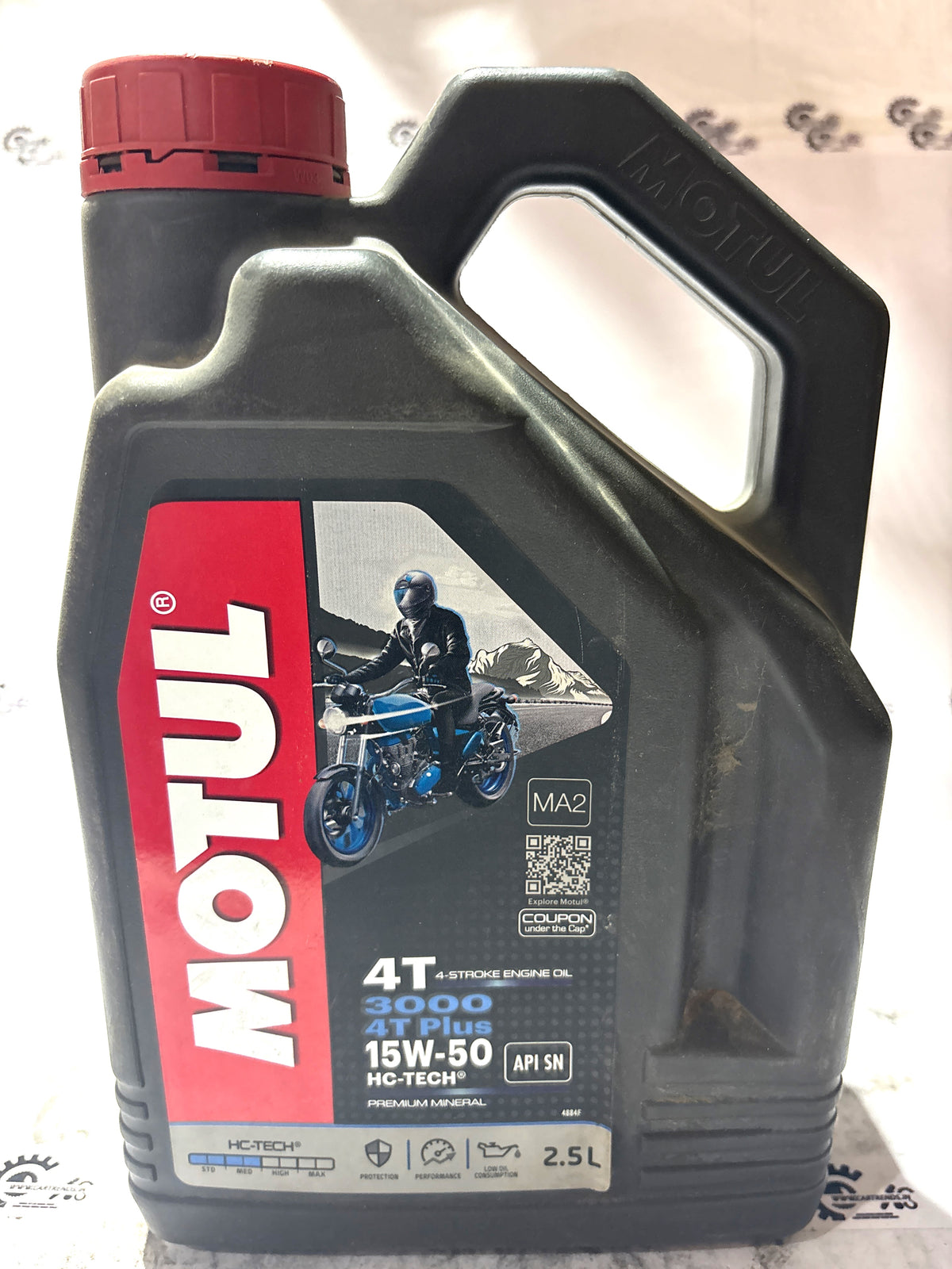 15W50 300V MOTUL 15W50 300V - Left view