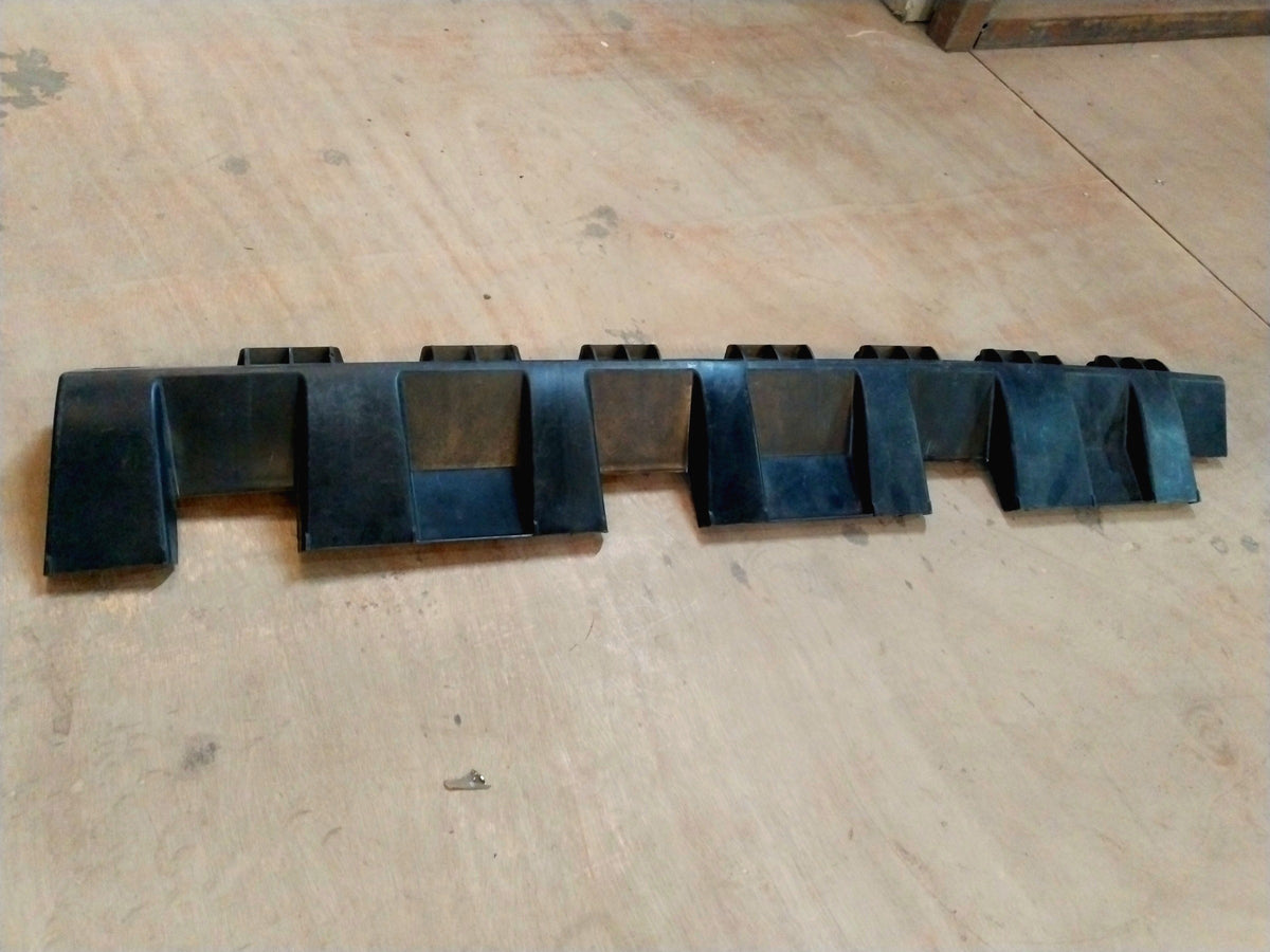 CarTrends BRACKET SILL EXTENSION | RENAULT DUSTER 2 | #764580718R 764580718R - Left view